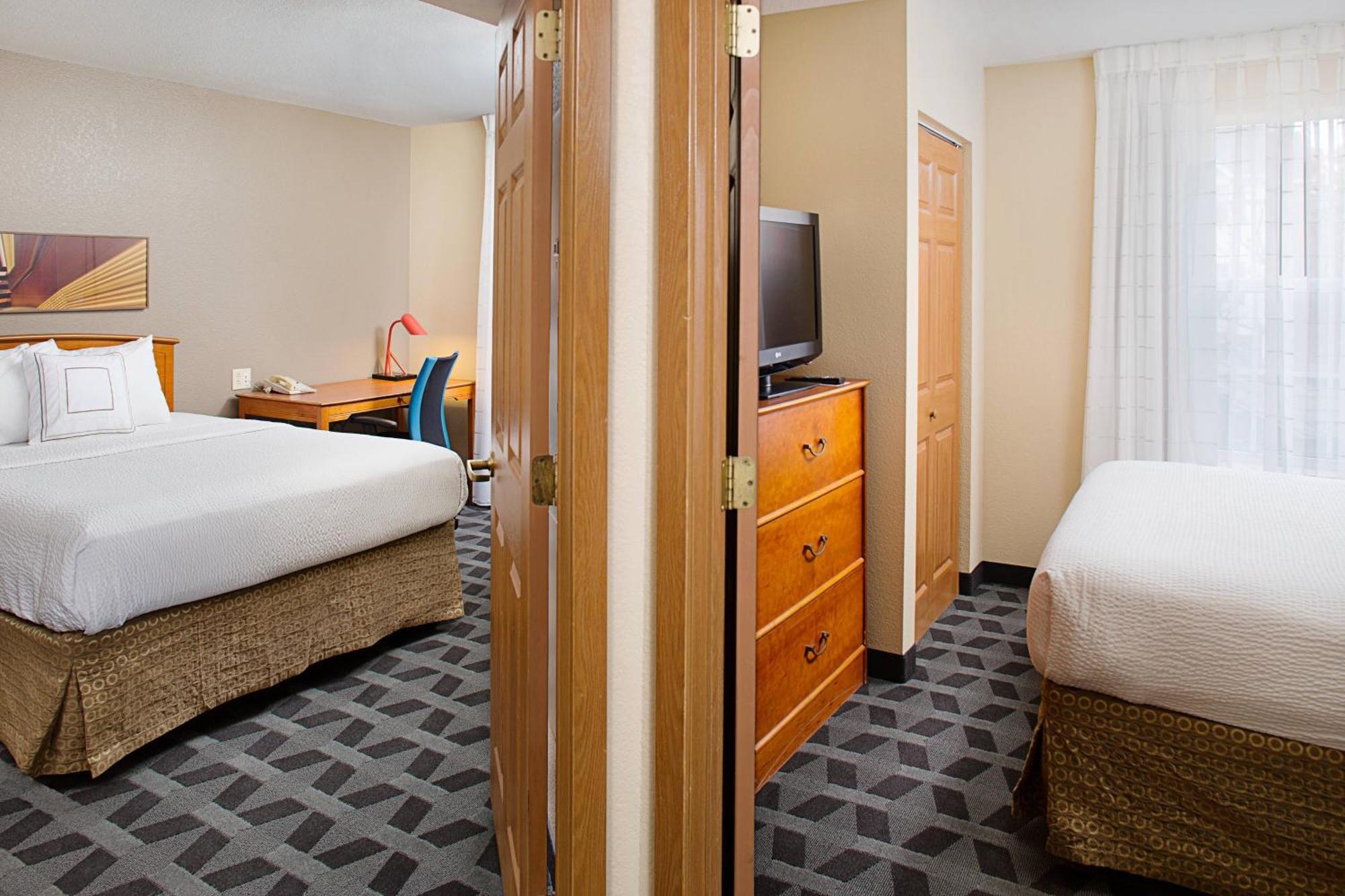 Towneplace Suites Philadelphia Horsham Extérieur photo